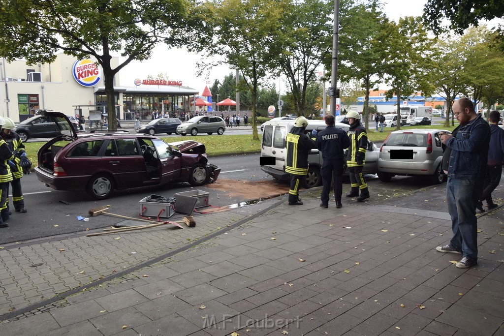 VU Koeln Buchheim Frankfurterstr Beuthenerstr P026.JPG - Miklos Laubert